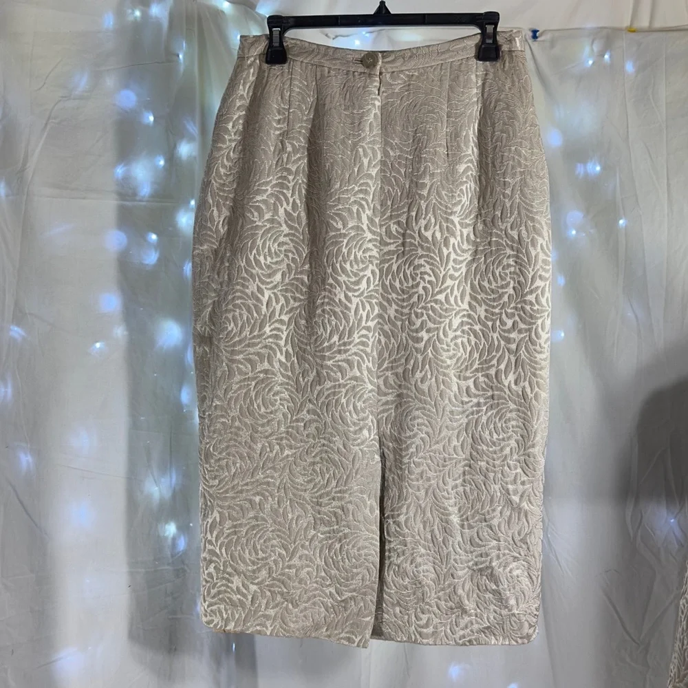 Lily Taylor Evening Skirt Set - Picture 10 of 14